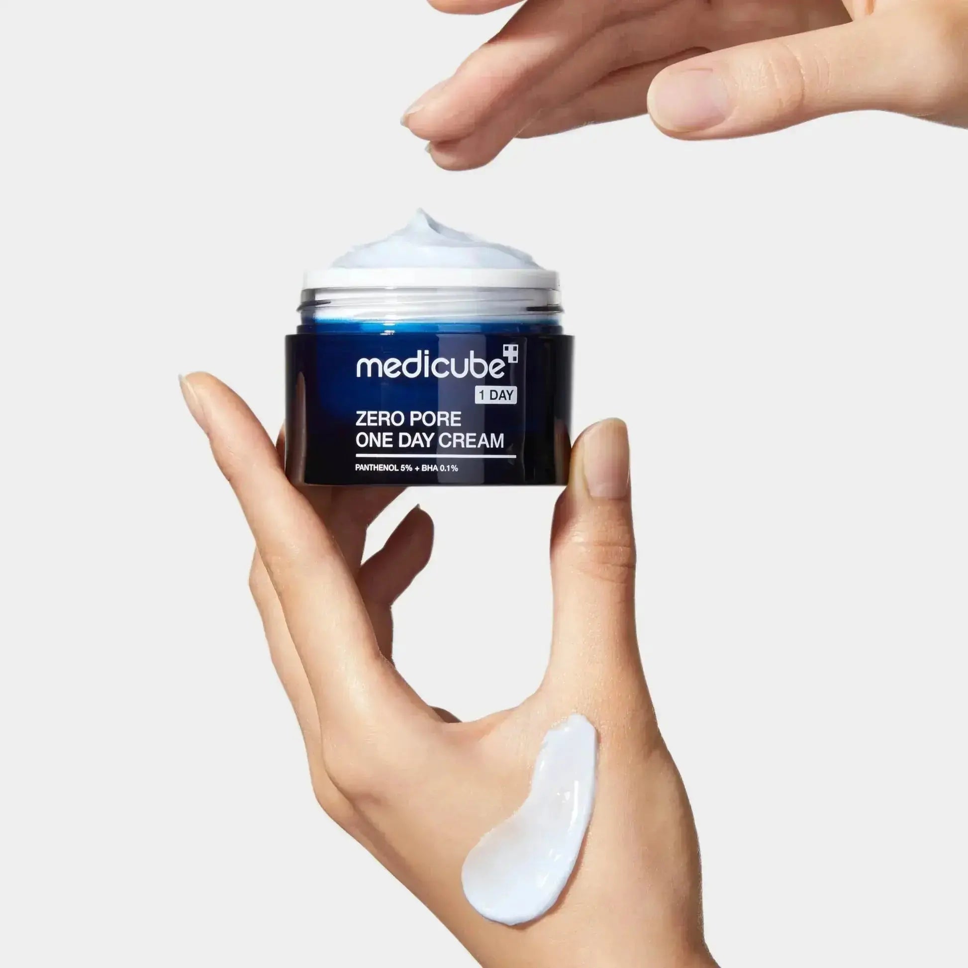 MEDICUBE Zero Pore Day Cream 50 gm Medicube