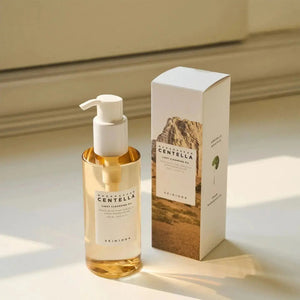 SKIN1004 Madagascar Centella Light Cleansing Oil 200 ml SKIN1004