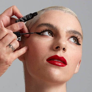 Epic Wear Matte Waterproof Liquid Eyeliner NYX